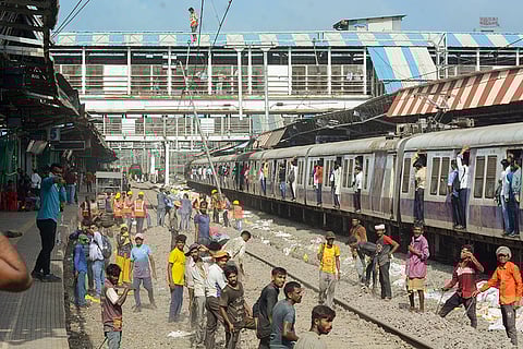 Railway mega block in Thane